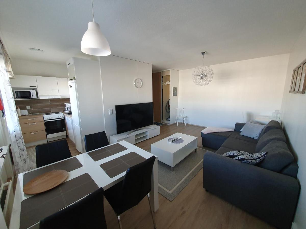 Kaksio Keskustan Vieressae Apartment Rovaniemi Bagian luar foto